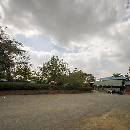 Balis Best Bar & Resort Langata Exterior photo